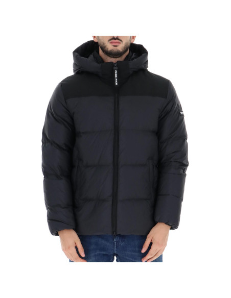 MADISON STEPPJACKE PENNRICH VON WOOLRCH